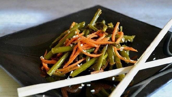 Arrows of garlic in Korean cooking recipe
