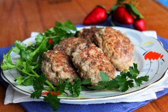 Minced chicken cutlets in a pan - 5 delicious recipes with photos step by step