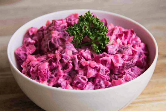 Boiled beetroot and cheese salad