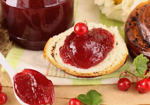 Red currant jam with twigs