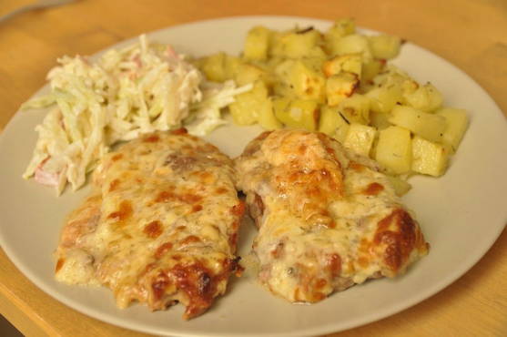 Oven pork chops with mayonnaise