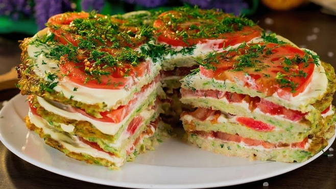 Zucchini cake with tomatoes