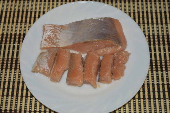 Salted pink salmon for salmon
