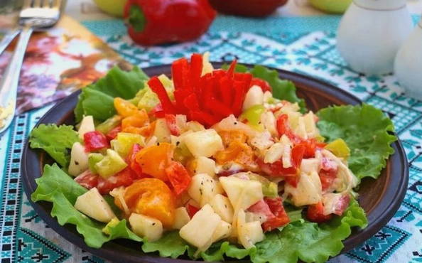 Pineapple and cheese salad without chicken