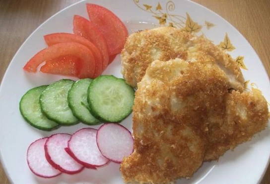 Chicken chops in breadcrumbs