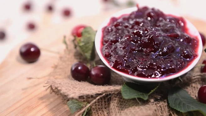Thick seedless cherry jam