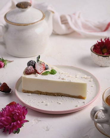Cheesecake with mascarpone and sour cream