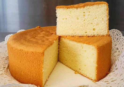 Sponge cake on kefir