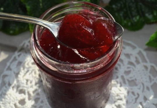Raspberry and black currant jelly
