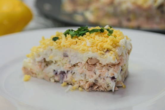 Tuna salad in layers