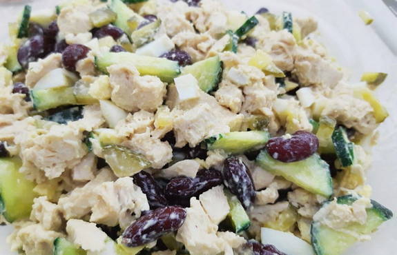 Salad with beans, chicken, pickles