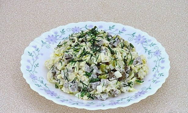 Beef liver salad