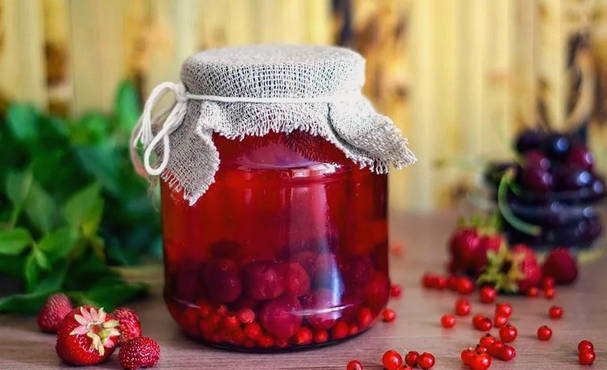 Cherry and red currant compote