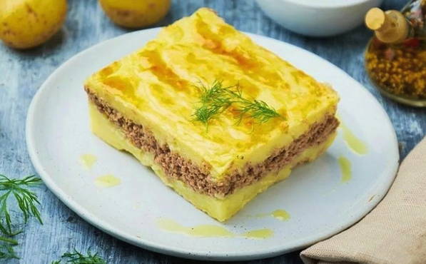 Potato casserole with meat and cheese