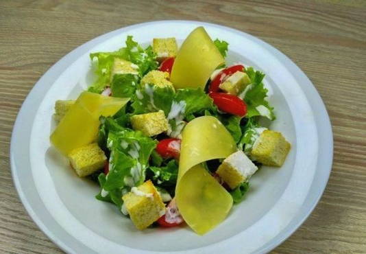 Vegetarian Caesar Salad without Meat