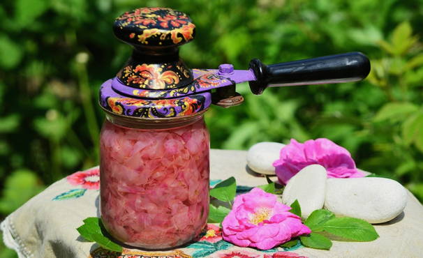Rose petal jam with mint