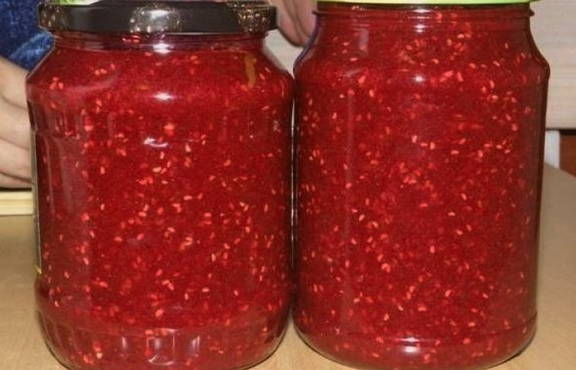 Raspberry jam without cooking