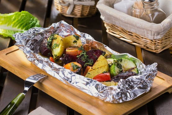 Grilled vegetables in foil