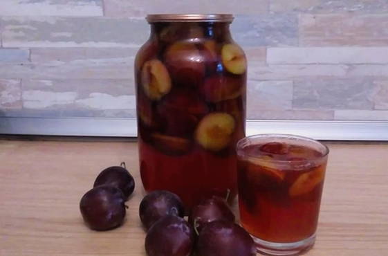 Plum compote in 1 liter jars for the winter