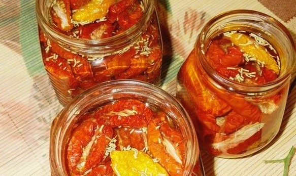 Sun-dried tomatoes in an electric dryer for the winter