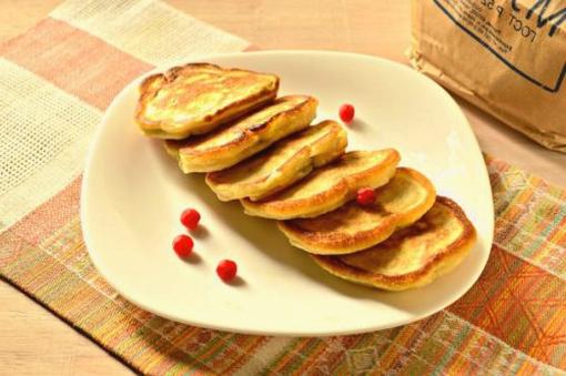 Lush pancakes with milk without yeast