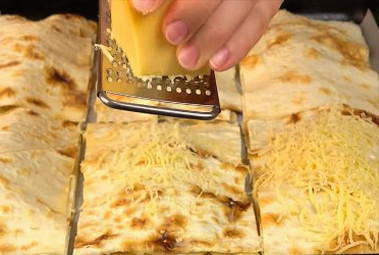 Lavash pies with minced meat in the oven