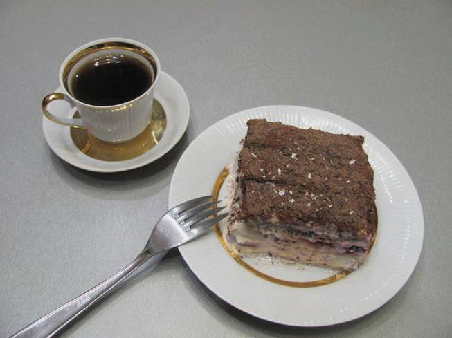 Lavash cake with cherries, sour cream and boiled condensed milk