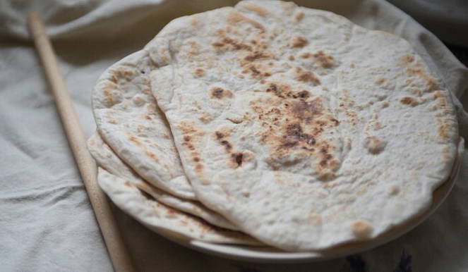 Lavash without yeast in the oven at home