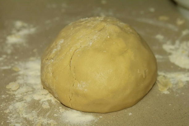 Shortcrust pastry for kurnik on margarine