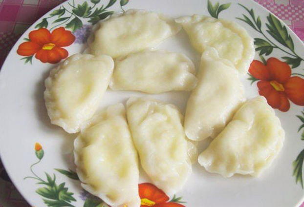 Water dumplings with potatoes