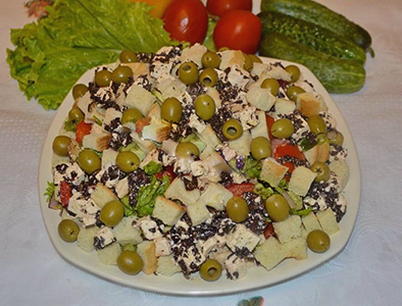 Classic Greek salad with croutons