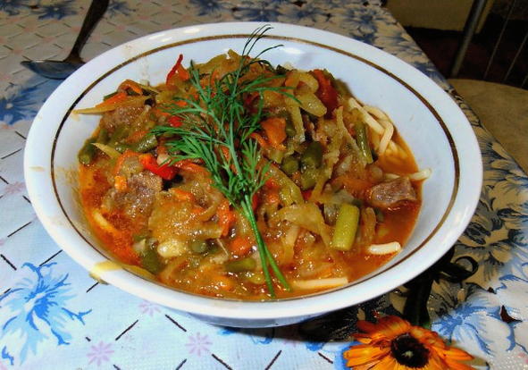 Uzbek beef lagman