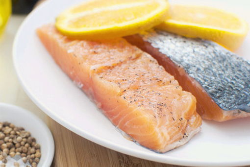How to salt frozen pink salmon quickly and tasty
