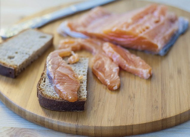 How to salt trout for sandwiches delicious at home