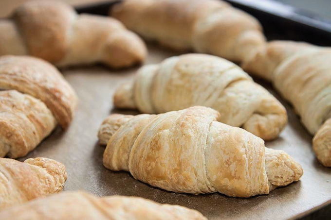 Creamy puff pastry croissants