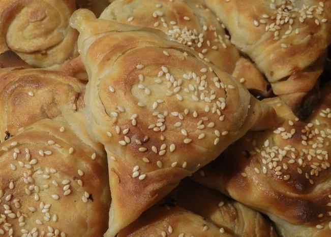 Samsa with pumpkin from yeast puff pastry