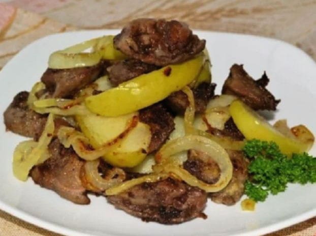 Chicken liver in a sleeve for baking in the oven