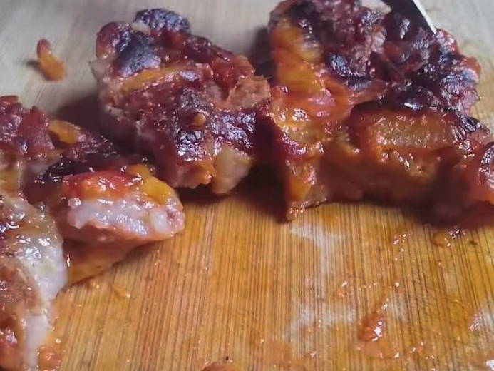 Pieces of pork in mayonnaise in the oven