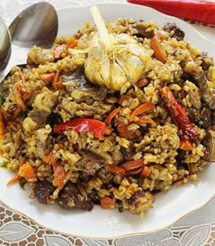 Pilaf according to the recipe of Stalik Khankishiev from beef