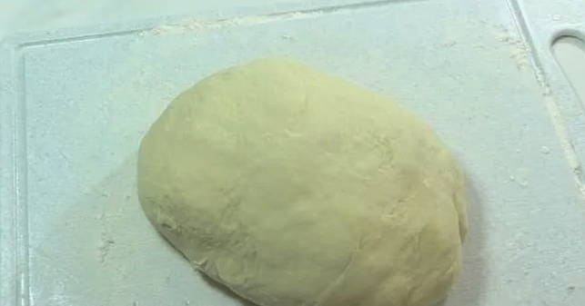 Dough without eggs for manti in a bread maker