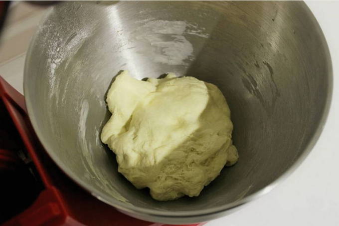Dough for manti in a planetary mixer