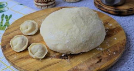 Soft dough for manti in boiling water