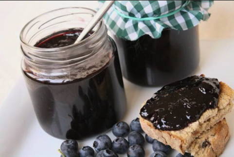 Blueberries for the winter without cooking through a blender