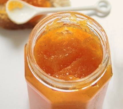 The most delicious seedless yellow cherry plum jam for the winter