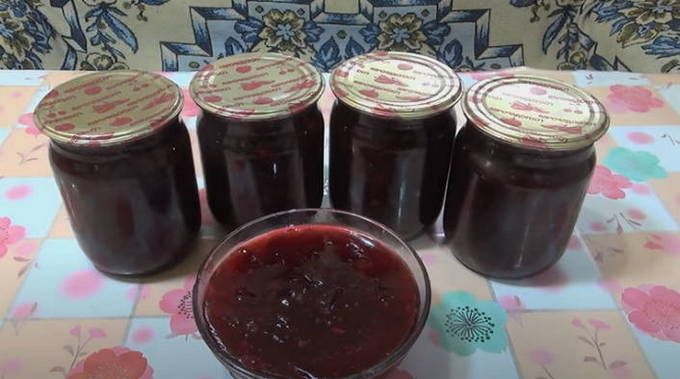 Jam from pitted red cherry plum for the winter