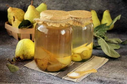 Pear compote in a 2-liter jar for the winter
